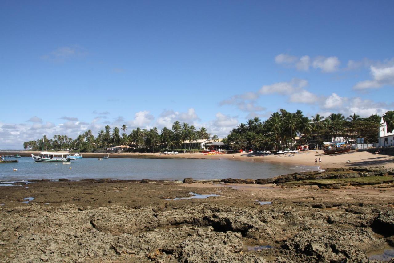 Apt Na Praia Do Forte Em Condominio Frente Mar! Kültér fotó