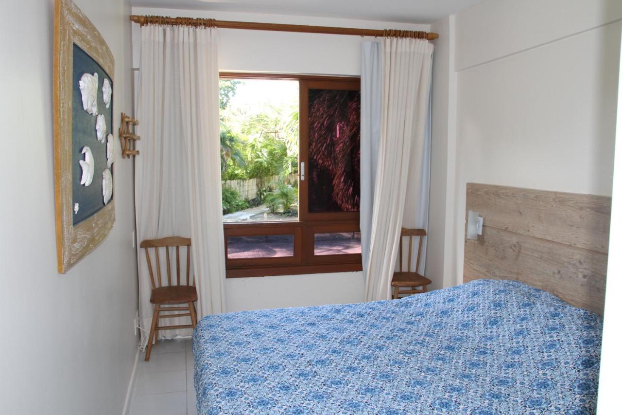 Apt Na Praia Do Forte Em Condominio Frente Mar! Kültér fotó